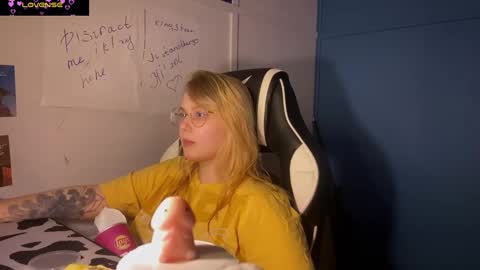 jacywinslat online show from March 2025 08:27:02 PM