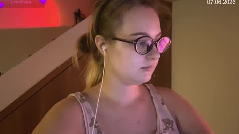 jacywinslat online show from June 2026 01:26:01 PM