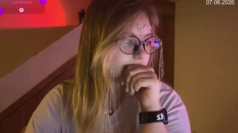 jacywinslat online show from June 2026 02:17:02 PM