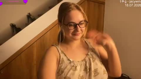 jacywinslat online show from July 2026 12:03:01 AM