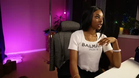 Snapshot of jada_valentine chatting on July 2026 05:27:02 AM Jada online show from July 2026 05:27:02 AM