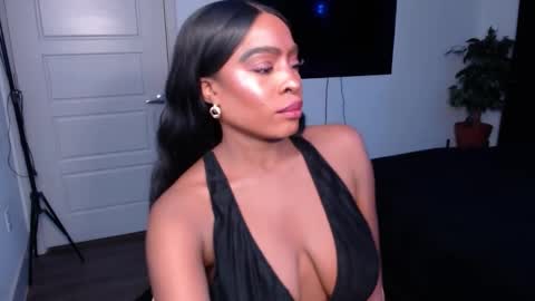 Snapshot of jade1677 chatting on November 2025 09:08:01 PM Jade online show from November 2025 09:08:01 PM