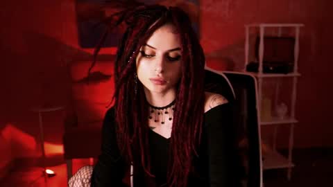 jade_castle online show from May 2026 05:09:01 PM