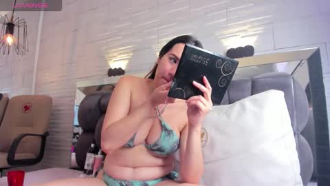  JADE  online show from February 2026 12:32:02 PM