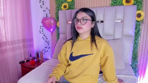 Snapshot of jade_nm chatting on September 2025 01:26:02 PM ade online show from September 2025 01:26:02 PM