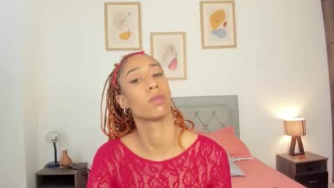 Jade smile online show from November 2025 02:51:01 PM