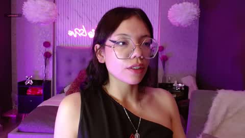 Snapshot of jade_storm_ chatting on March 2026 12:50:01 AM JADE online show from March 2026 12:50:01 AM