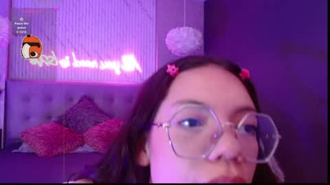 Snapshot of jade_storm_ chatting on May 2026 09:01:02 PM JADE online show from May 2026 09:01:02 PM