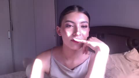 Jade online show from July 2026 09:28:02 PM