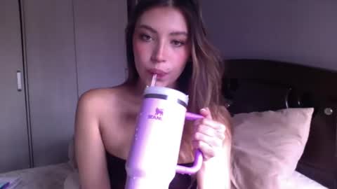 Jade online show from July 2026 08:50:01 PM