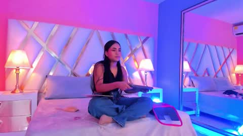 Snapshot of jadeekhan chatting on October 2025 07:56:01 PM Jade online show from October 2025 07:56:01 PM