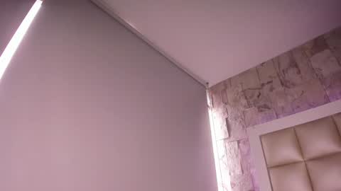 Snapshot of jadeestudios chatting on February 2025 04:39:02 PM jadeestudios online show from February 2025 04:39:02 PM