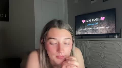 Jade james online show from June 2026 03:09:01 AM