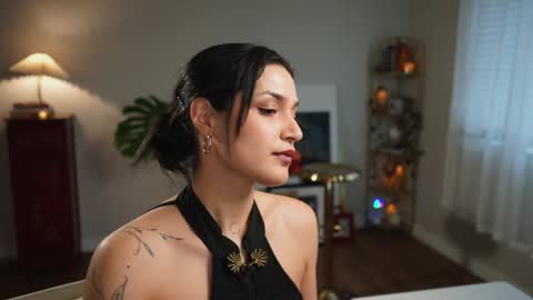 Snapshot of jadeperez_ chatting on January 2025 11:24:02 PM Jade online show from January 2025 11:24:02 PM