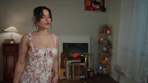 Snapshot of jadeperez_ chatting on January 2025 12:38:01 AM Jade online show from January 2025 12:38:01 AM