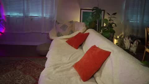 Snapshot of jadeperez_ chatting on February 2025 01:11:02 AM Jade online show from February 2025 01:11:02 AM