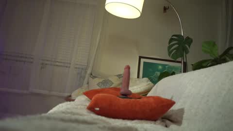 Snapshot of jadeperez_ chatting on February 2025 04:18:02 AM Jade online show from February 2025 04:18:02 AM