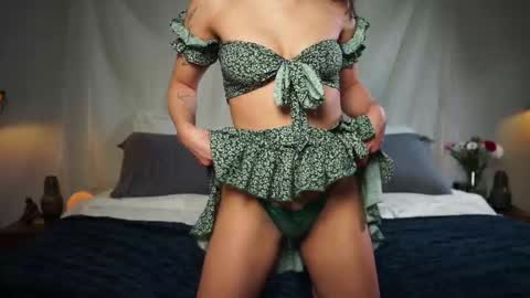 Snapshot of jadeperez_ chatting on March 2025 11:54:02 PM Jade online show from March 2025 11:54:02 PM