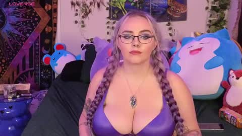 Snapshot of jadeplant chatting on March 2025 12:55:02 AM jadeplant online show from March 2025 12:55:02 AM