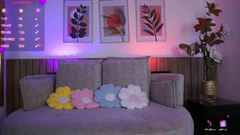 Jade Summer online show from July 2026 11:39:02 AM