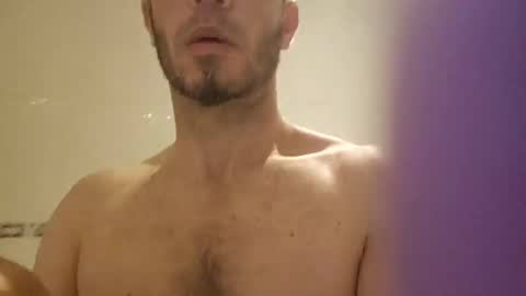 Snapshot of jaffaboyxxx chatting on February 2025 01:44:02 AM jaffaboyxxx online show from February 2025 01:44:02 AM