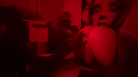 jaguarevermoore1 online show from October 2025 03:07:02 AM