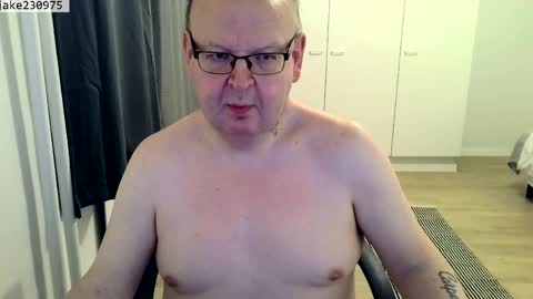 Jake2309 online show from May 2026 06:49:01 PM