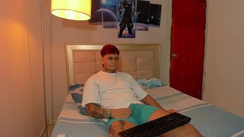 Snapshot of jake_pons chatting on December 2024 05:29:02 AM Jake Pons online show from December 2024 05:29:02 AM