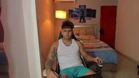 Snapshot of jake_pons chatting on January 2025 02:22:02 AM Jake Pons online show from January 2025 02:22:02 AM