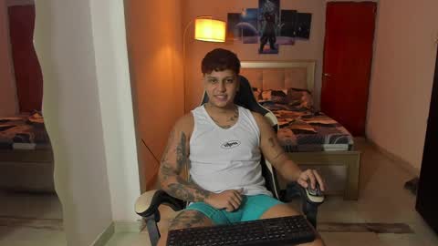 Snapshot of jake_pons chatting on February 2025 02:45:02 AM Jake Pons online show from February 2025 02:45:02 AM