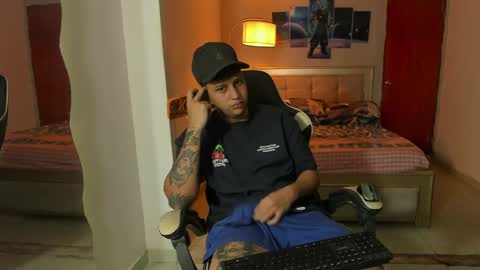 Snapshot of jake_pons chatting on February 2025 04:03:02 AM Jake Pons online show from February 2025 04:03:02 AM