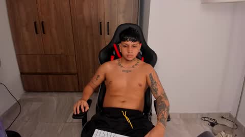 Snapshot of jake_pons chatting on October 2025 09:07:02 AM Jake Pons online show from October 2025 09:07:02 AM