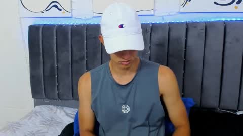 Hi guys im new 3 online show from March 2025 08:21:02 PM