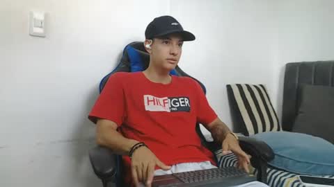 Hi guys im new 3 online show from July 2026 06:14:02 PM