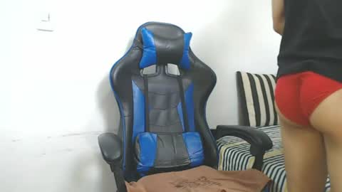 Hi guys im new 3 online show from July 2026 03:29:02 PM
