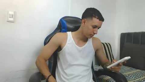 Hi guys im new 3 online show from July 2026 08:23:02 PM