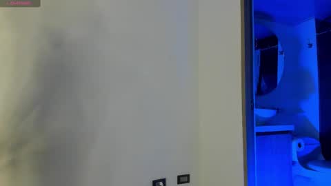 Santiago online show from February 2025 08:36:02 AM