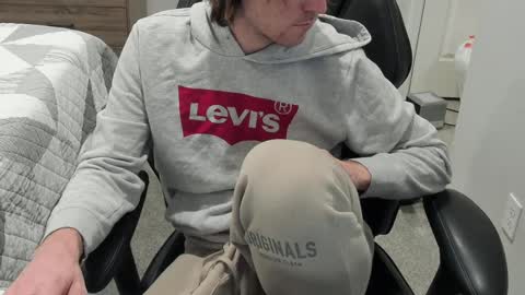 Snapshot of jakesnake442 chatting on February 2025 07:37:02 AM jakesnake442 online show from February 2025 07:37:02 AM