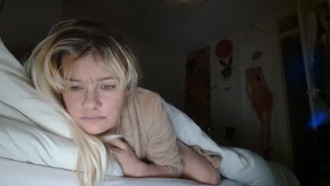 JAKKI LOUISE pornstar online show from March 2025 01:37:02 AM