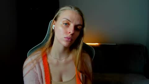 Sofia online show from April 2026 07:11:01 AM
