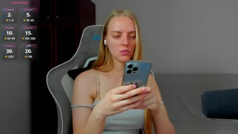 Sofia online show from May 2026 08:21:02 AM