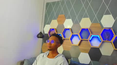 Snapshot of jamalmyst_ chatting on February 2025 07:32:02 PM online show from February 2025 07:32:02 PM