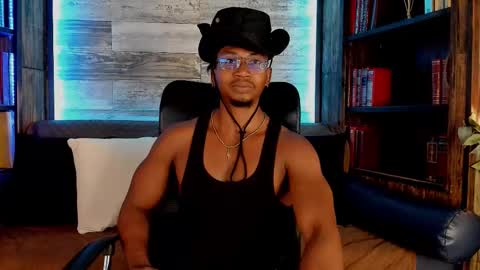   online show from December 2025 04:06:01 AM