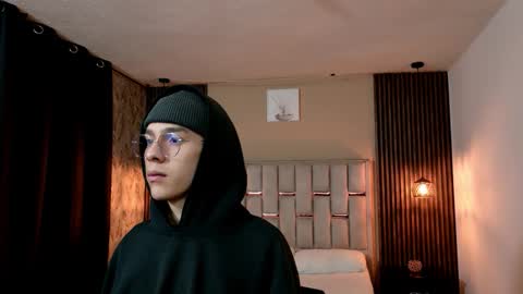 Snapshot of james_adamss_ chatting on February 2026 12:21:01 PM james_adamss_ online show from February 2026 12:21:01 PM