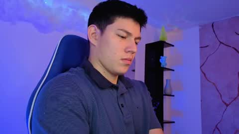 james_cr online show from May 2026 12:22:02 PM