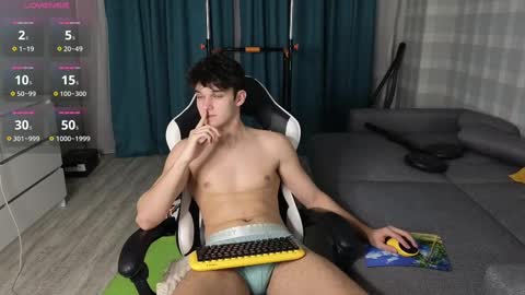 James online show from February 2025 08:31:01 PM