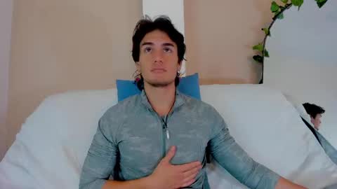 james_morrisonm online show from May 2026 02:47:01 PM