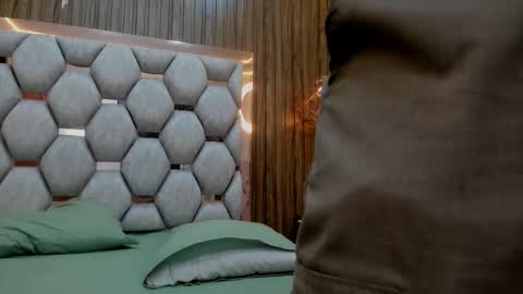 Snapshot of james_walsh chatting on February 2026 07:34:01 PM James Walsh online show from February 2026 07:34:01 PM