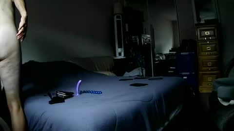 Snapshot of jamesbondage_0069 chatting on June 2026 06:03:01 PM James Bondage online show from June 2026 06:03:01 PM