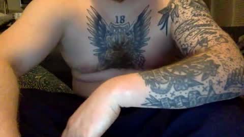 Snapshot of jamesbuilt chatting on February 2025 01:11:02 AM jamesbuilt online show from February 2025 01:11:02 AM